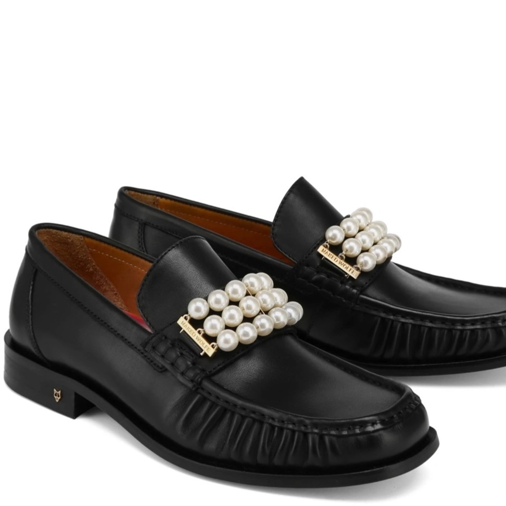 Casino black ; loafers